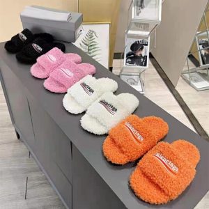 AAAA Replica Balenciaga Letter Embroidery Plush Slippers