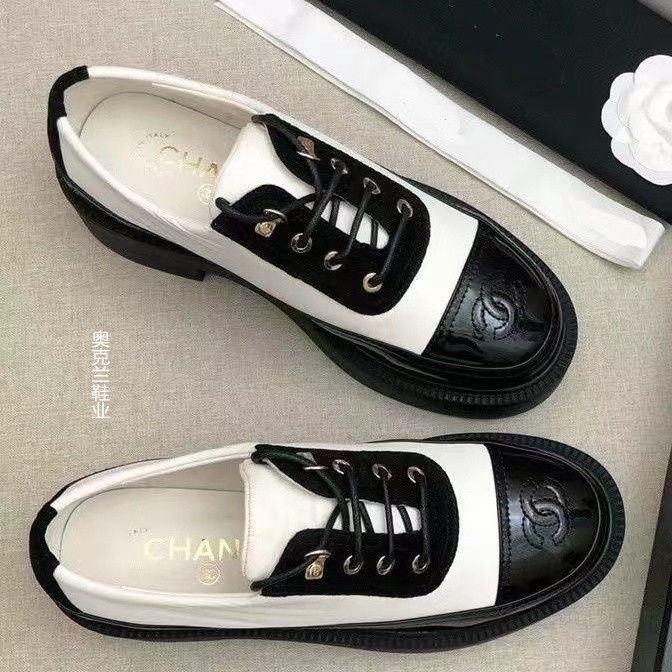 AAAA Replica Chanel Black White Platform Loafers
