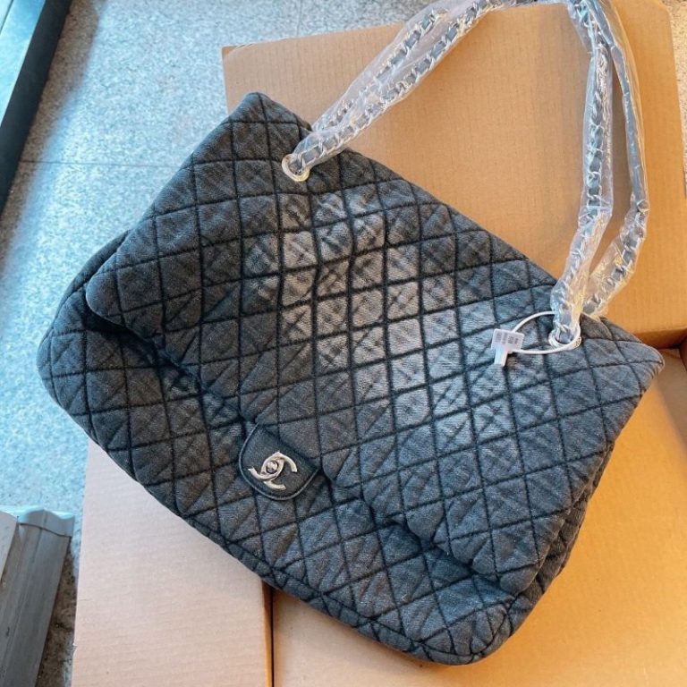 AAAA Replica Chanel Chain Large Capacity Denim Bag