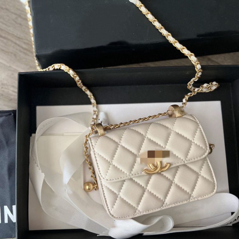 AAAA Replica Chanel Chain Mini Crossbody Bag
