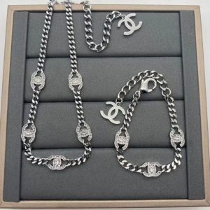 AAAA Replica Chanel Fashion Rhinestone Alphabet Necklace