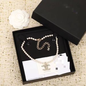 AAAA Replica Chanel Fashion Rhinestone Pearl Necklace