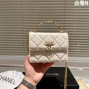 AAAA Replica Chanel Fashion Solid Chain Shoulder Bag