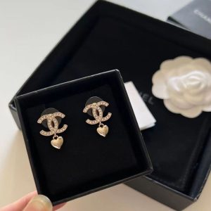 AAAA Replica Chanel Heart Drop Earrings
