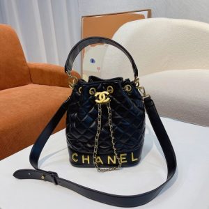 AAAA Replica Chanel Metal Letter Shoulder Bag