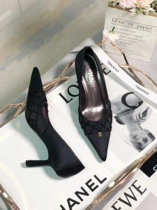 AAAA Replica Chanel Pointed-Toe Lace-Up Heels