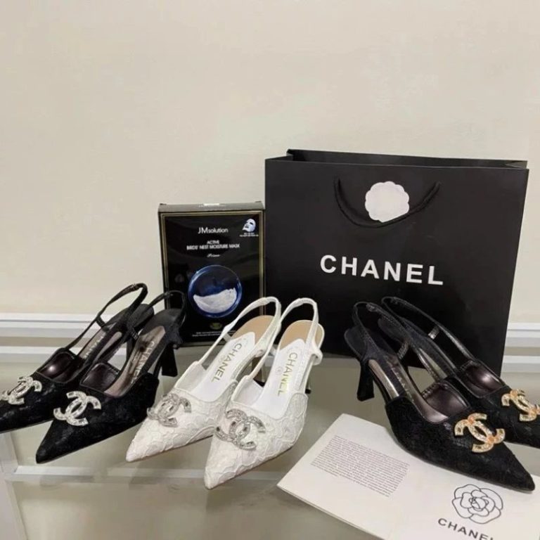 AAAA Replica Chanel Pointed-Toe Rhinestone Pumps