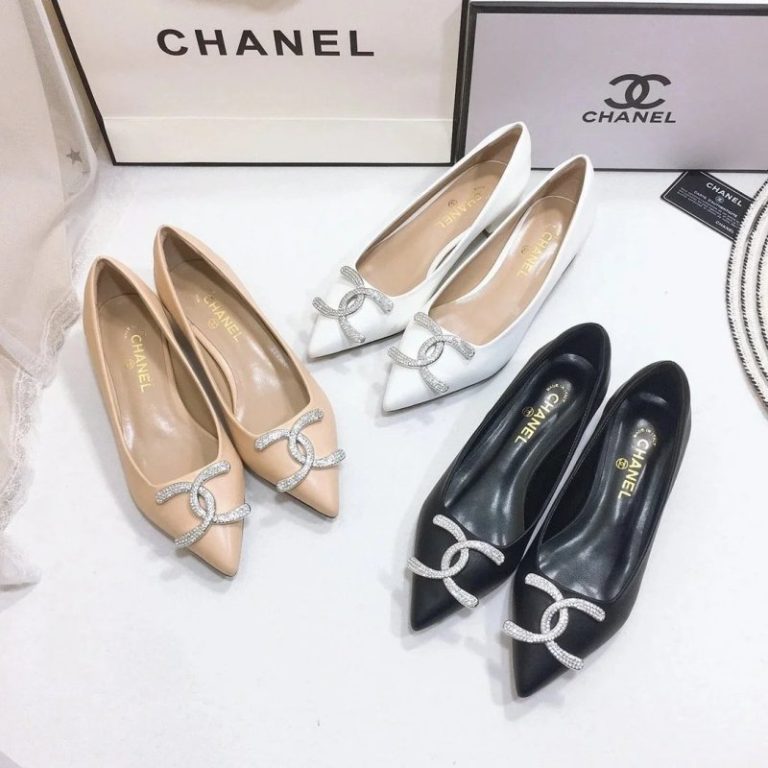 AAAA Replica Chanel Rhinestone Pointed Toe Pumps
