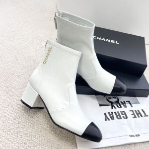 AAAA Replica Chanel Round Toe Chunky Heel Scrub Ankle Boots