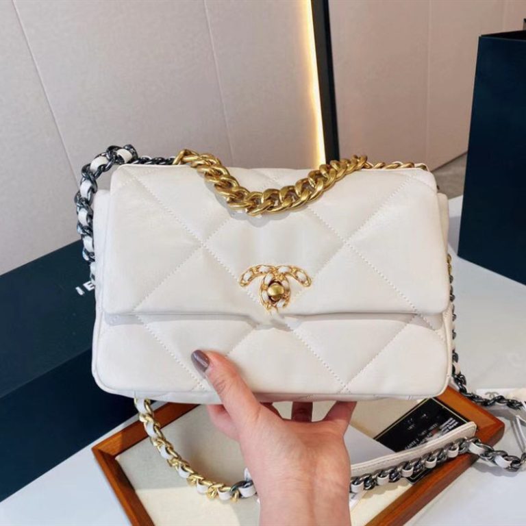 AAAA Replica | Chanel Sheepskin Leather Cloud Chain Bag