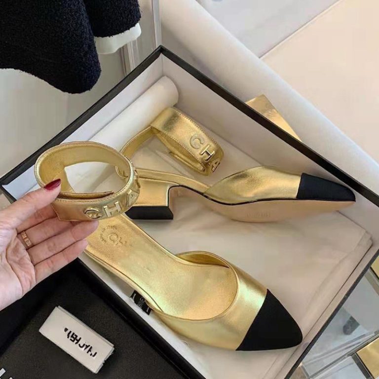 AAAA Replica Chanel Women Mid-Heel Toe Color-Blocking Sandals