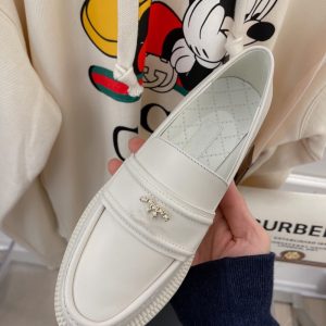 AAAA Replica Chanel Women Pedal Retro Flat Casual Loafers