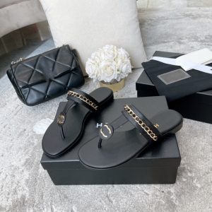 AAAA Replica Chanel Women Version Metal Chain Fashion Sandals