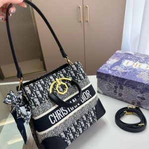 AAAA Replica Dior Fashion Bucket Shoulder Bag
