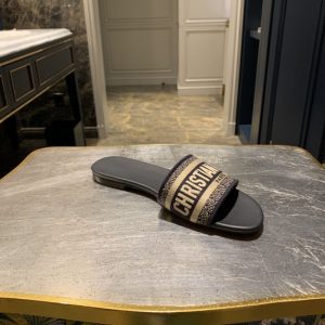 AAAA Replica Dior Women Fashion Letter Embroidery Slippers