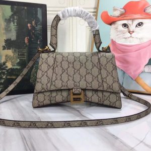 AAAA Replica Gucci Burberry Women Shoulder Diagonal Small Square Handbag
