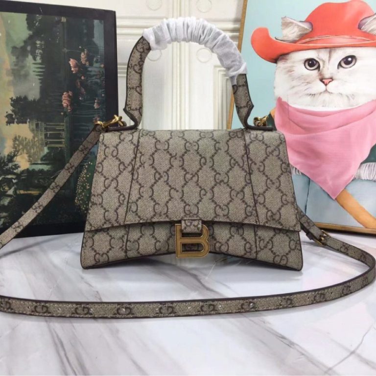 AAAA Replica Gucci Burberry Women Shoulder Diagonal Small Square Handbag