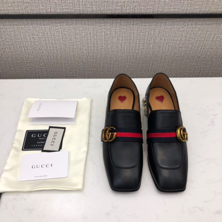 AAAA Replica Gucci Classic Back Heel Pearl Square Toe Loafers