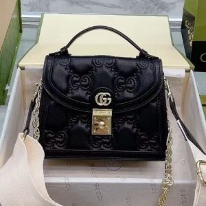 AAAA Replica Gucci Fashion Min Solid Color Shoulder Bag