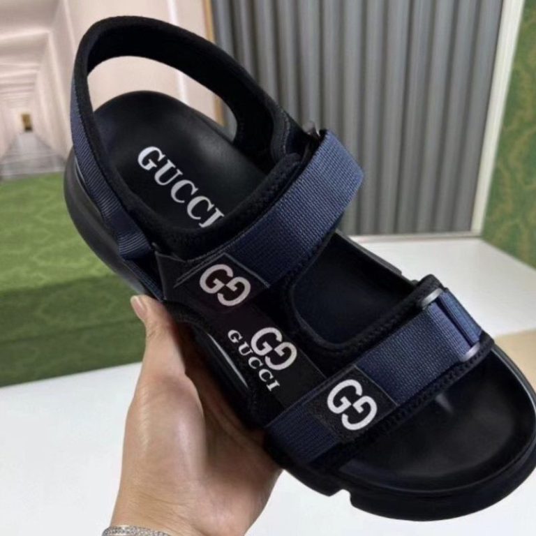 AAAA Replica Gucci Men Casual Sandals