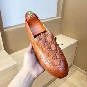 AAAA Replica Gucci Men Leather Beanie Fashion Slip-On Driving Loafers