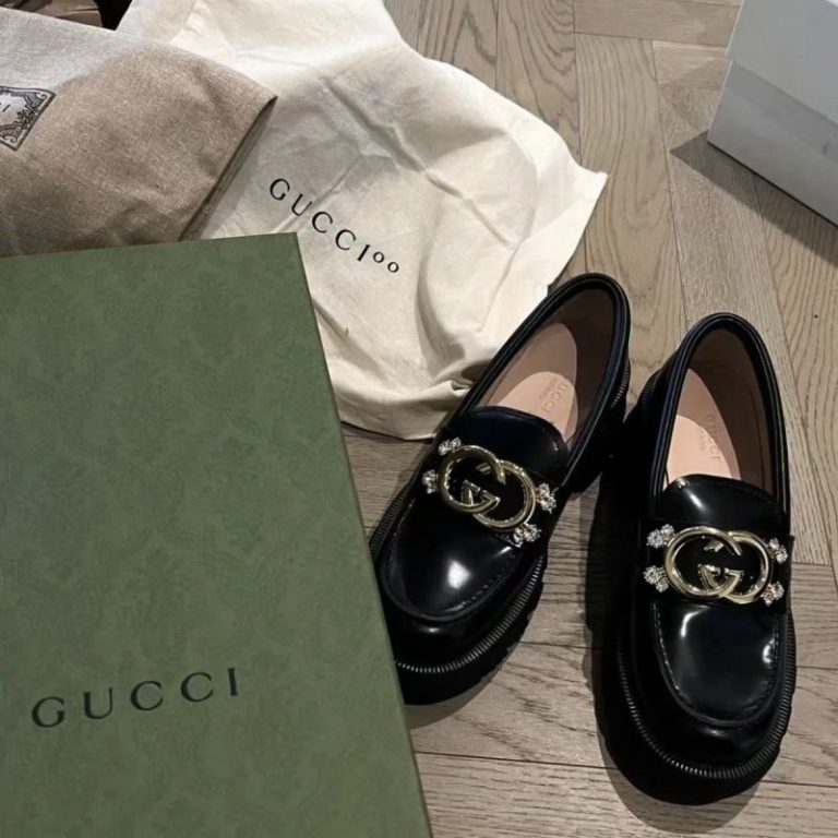 AAAA Replica Gucci Stylish Rhinestone Loafers