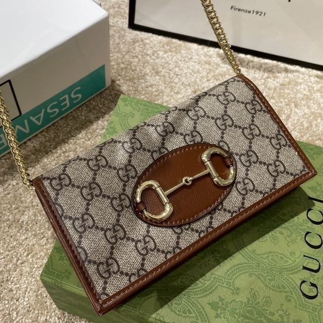 AAAA Replica Gucci Vintage Chain Shoulder Bag