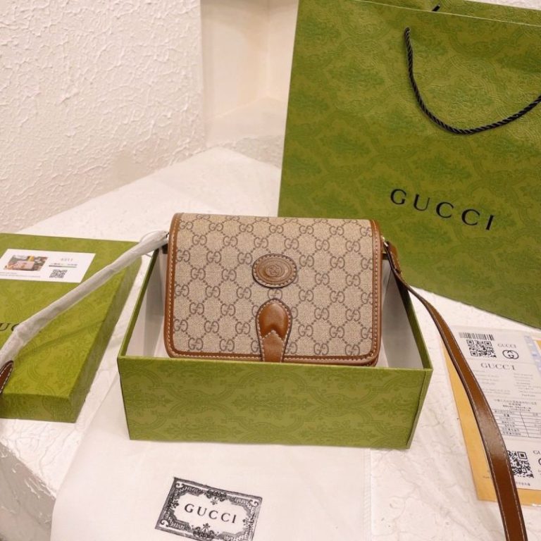 AAAA Replica Gucci Vintage Classic Print Square Shoulder Bag