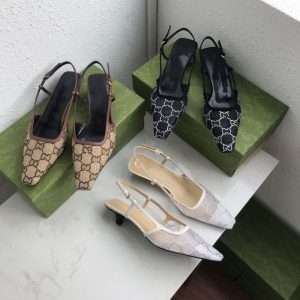 AAAA Replica Gucci Women Classic Rhinestone Low HeelSandals