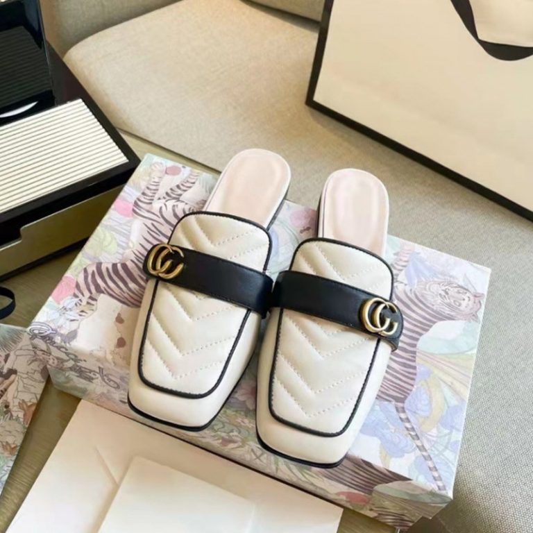 AAAA Replica Gucci Women Leather Half Drag Muller Sandals And Slippers