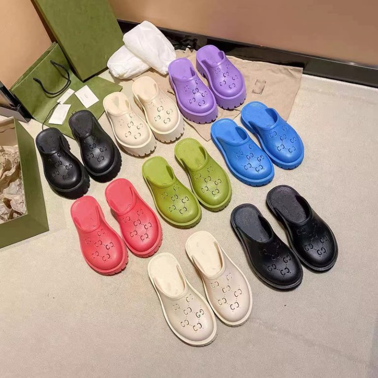 AAAA Replica Gucci Women Letter Thick Bottom Hole Flat Slippers