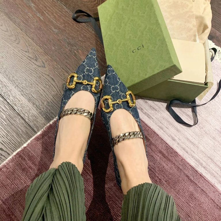 AAAA Replica Gucci Women Shallow Pointed Toe Fashion Flat Shoes