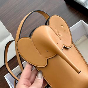 AAAA Replica Loewe Full Leather Elephant Mobile Phone Mini Bag