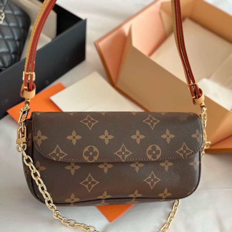 AAAA Replica Louis Vuitton Fashion Chain Underarm Bag