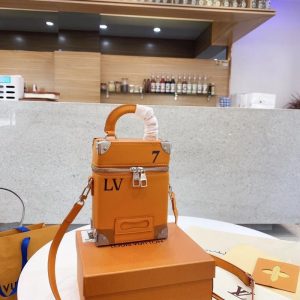AAAA Replica Louis Vuitton Vertical Box