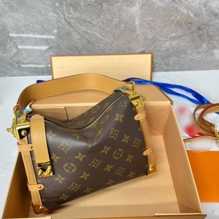 AAAA Replica Louis Vuitton Vintage Shoulder Bag