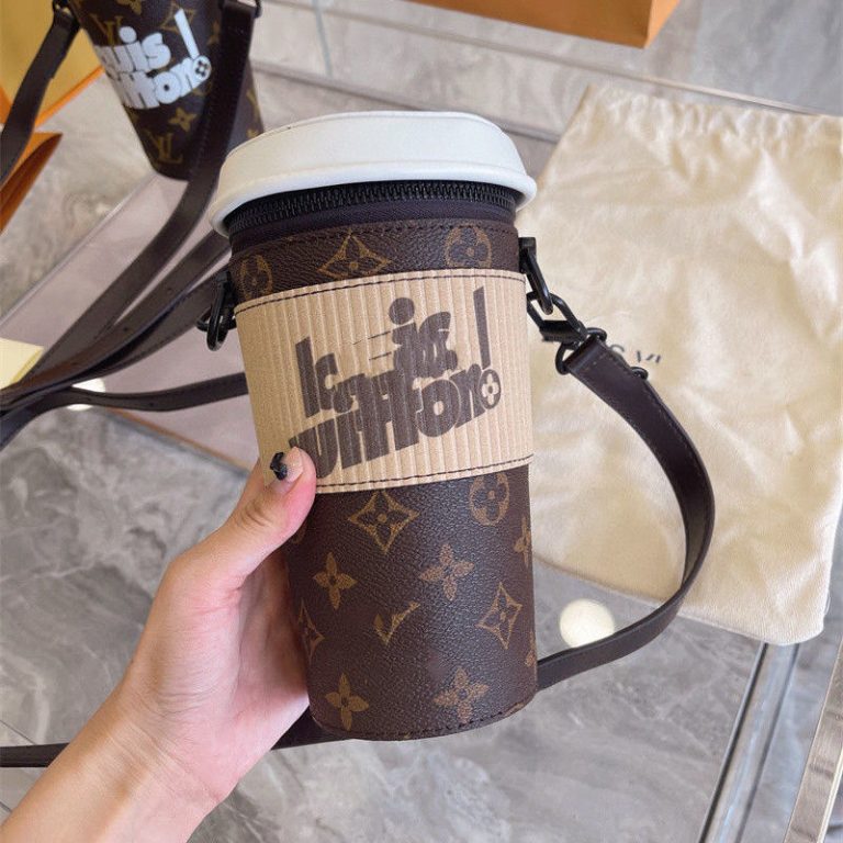 AAAA Replica Louis Vuitton Vintage Zipper Coffee Bags