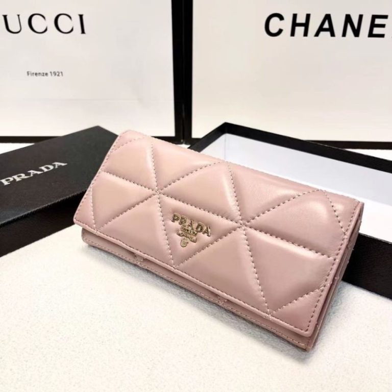 AAAA Replica Prada Sheepskin Bifold Wallet