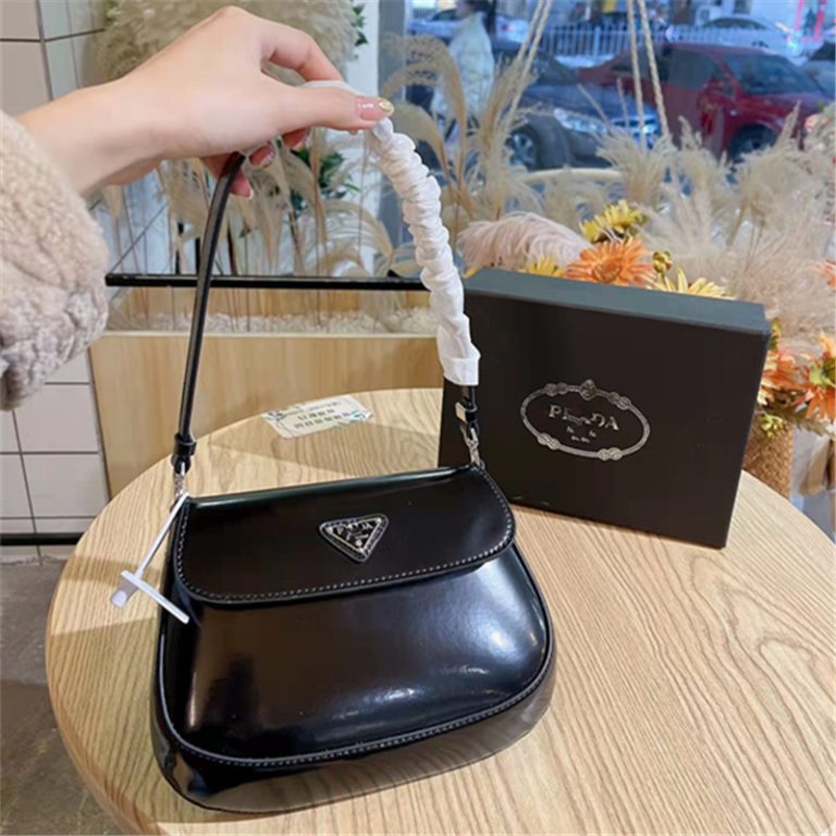 AAAA Replica Prada Summer Underarm Shiny Cowhide Flap Shoulder Bag