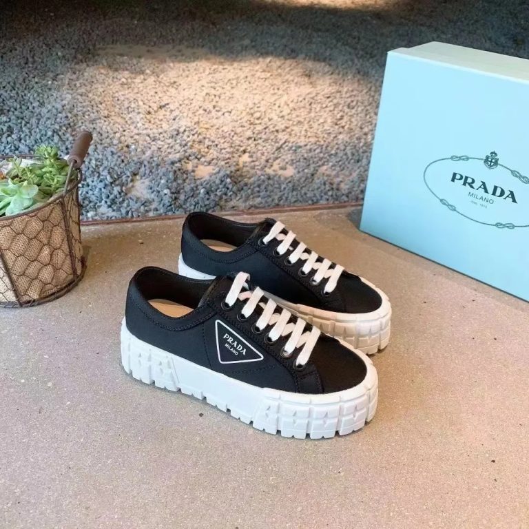 AAAA Replica Prada Thick-Soled Canvas Sports Casual White Shoes