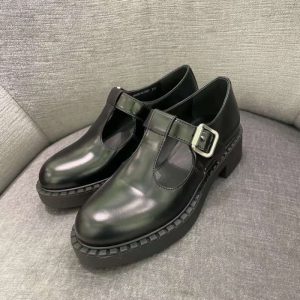 AAAA Replica Prada Women Thick Bottom Round Head Retro T Single Shoes