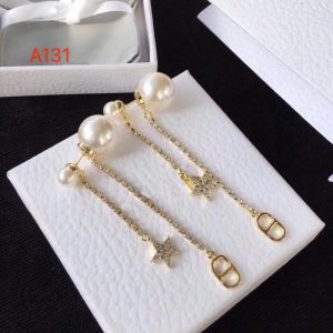 Elegant Imitation Pearl Letter Fringe Earrings