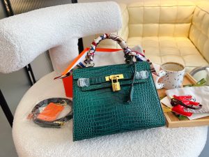 FashionReps Bags 04YAA1094