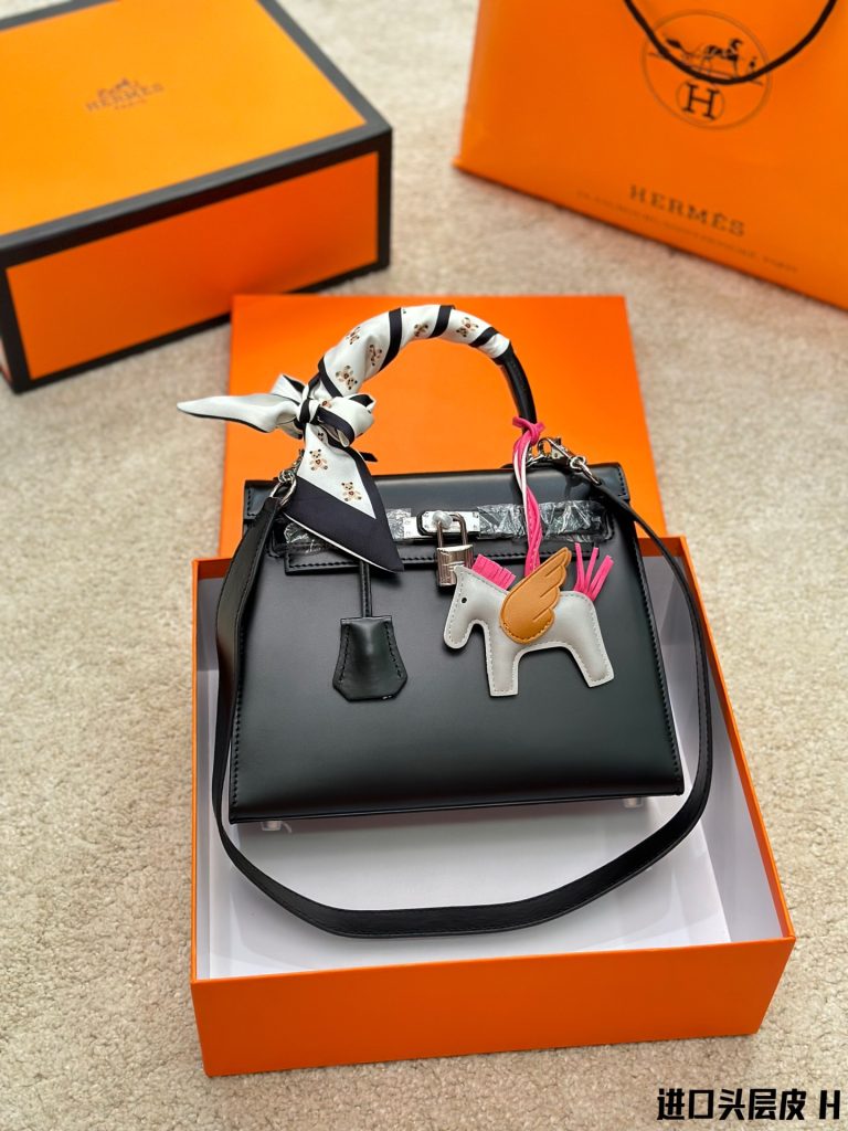 FashionReps Bags 04YAA1586