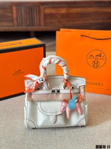 FashionReps Bags 04YAA1752