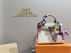 FashionReps Bags 04YAA560