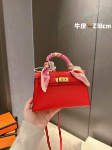 FashionReps Bags 04YAA889