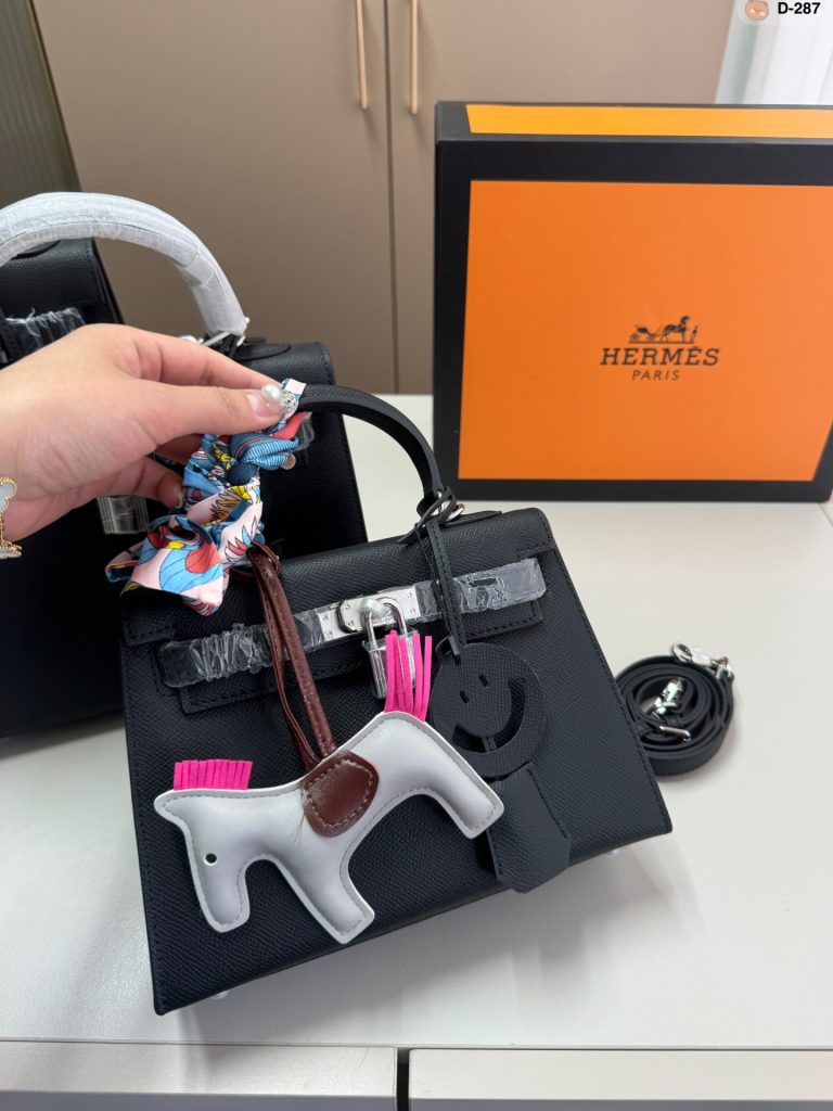 FashionReps Bags 04YAA978