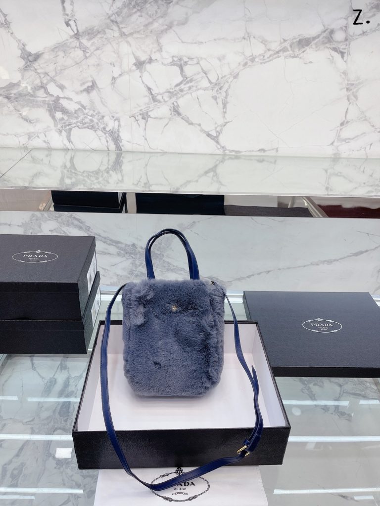 FashionReps Bags 05YAA17068