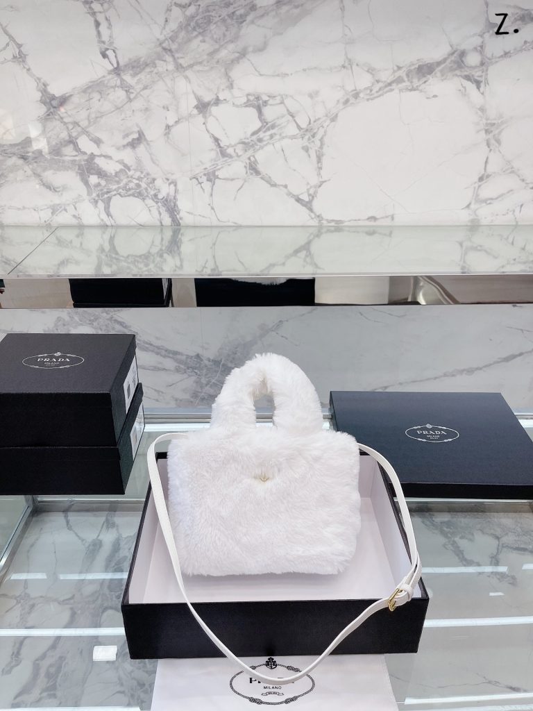 FashionReps Bags 05YAA17069